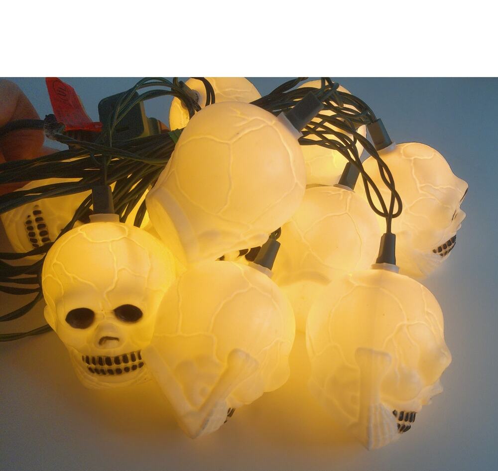Vintage Blow Mold Skull Skeleton Lights Set of 10 Taiwan Halloween